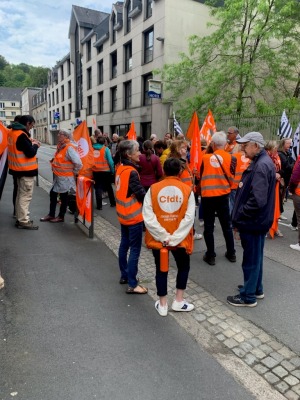 Soutien aux militants
